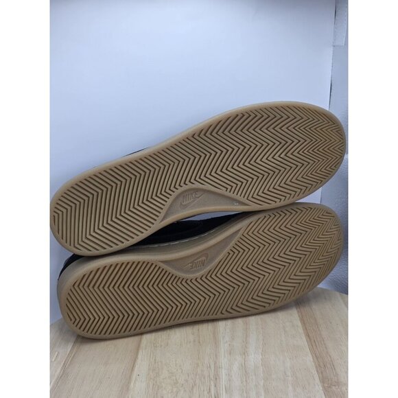Nike Court Royale 2 Black Gum Mens Size 10.5 Womens size 12 With Box - Picture 8 of 8